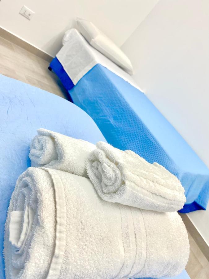 Locazione Breve Le Stanze Di Mandy Hotel Palermo Bagian luar foto